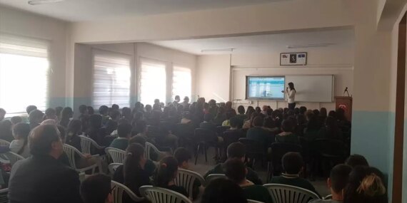 medicana-sivas-hastanesinden-saglikli-beslenme-semineri-SKH9QiTr.jpg