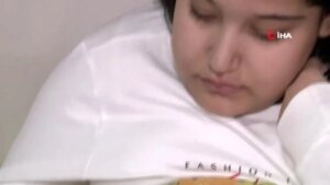 yataga-bagimli-yasayan-spina-bifida-hastasi-unsurun-tek-dilegi-okula-gidebilmek-6tUwzOnU.jpg