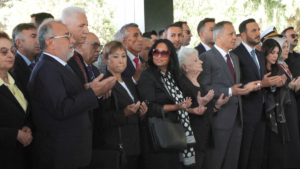 adnan-menderes-olumunun-64uncu-yildonumunde-mezari-basinda-anildi-DG62jVCr.jpg