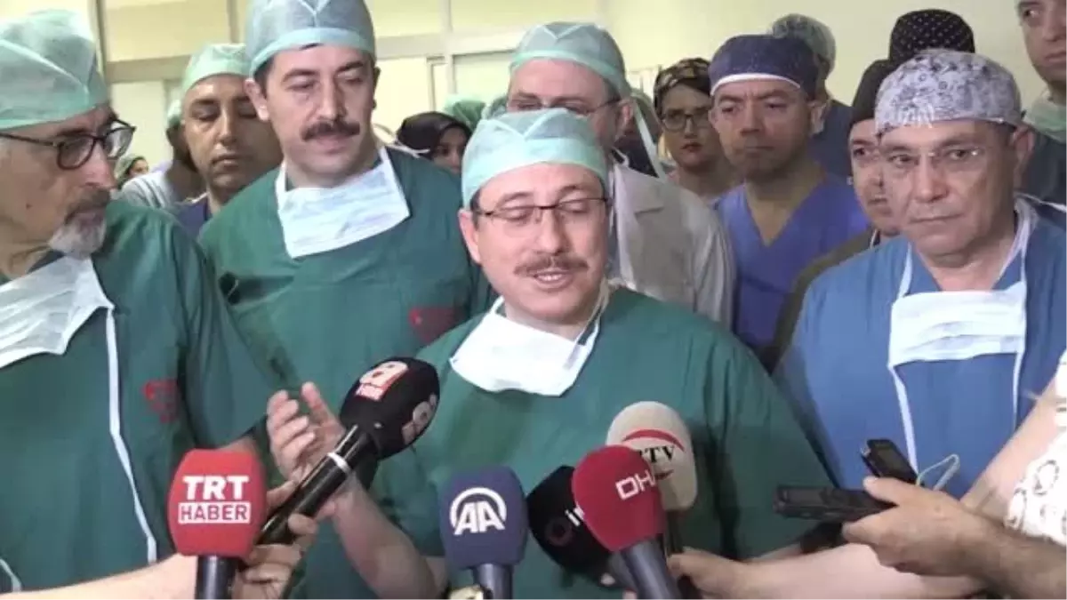 inonu-universitesi-karaciger-nakliyle-guinness-yolunda-prof-dr-sukru-emre-ve-prof-dr-ahmet-N9NeB6m5.jpg
