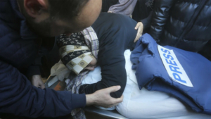 israil-ordusu-gazzede-3-gazeteciyi-oldurdu-NkRyNJDC.jpg