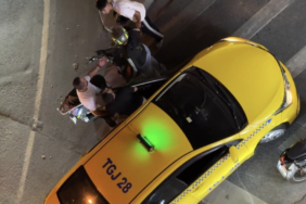 istanbulda-taksici-ile-motosikletlinin-yol-kavgasi-58FZnxuY.jpg