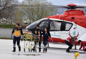 kalp-hastasina-ambulans-helikopterle-sevk-cdQXxEMY.jpg