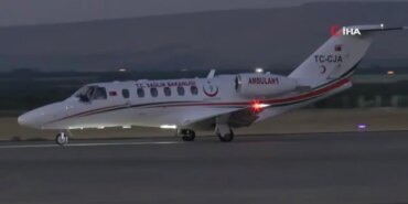 kibrista-kalca-kemigi-kirilan-genc-kiz-ucak-ambulansla-gaziantepe-getirildi-IET8eDtw.jpg