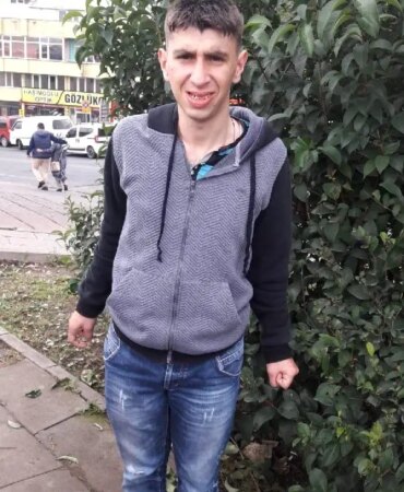 narkoz-verilip-disi-cekilen-atakan-omur-ugrasi-veriyor-yFnTvJHA.jpg