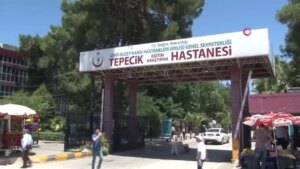 omuriligindeki-tumorle-hayat-gayreti-veren-ayaz-bebek-ameliyat-oldu-AAFz9Xzd.jpg