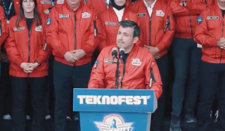 selcuk-bayraktar-bizim-davamiz-zulme-dur-diyecek-guce-ulasmak-3ODHXyve.jpg
