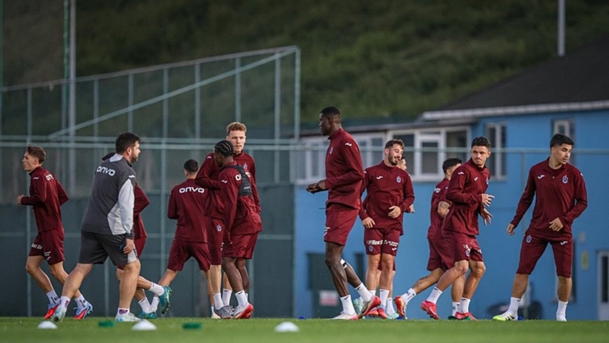 trabzonspor-fatih-karagumruk-macinin-hazirliklarini-surdurdu-B4nhAU9k.jpeg