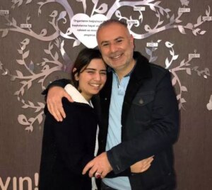 universiteli-sinem-babasinin-bobregiyle-yasama-tutundu-rgxMdANd.jpg