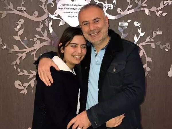 universiteli-sinem-babasinin-bobregiyle-yasama-tutundu-rgxMdANd.jpg