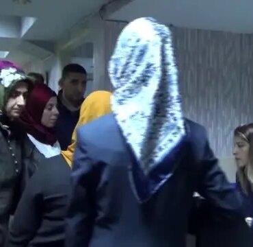 10-yillik-cocuk-hasreti-histeroskopi-tedavisi-ile-son-buldu-VBNVH36k.jpg