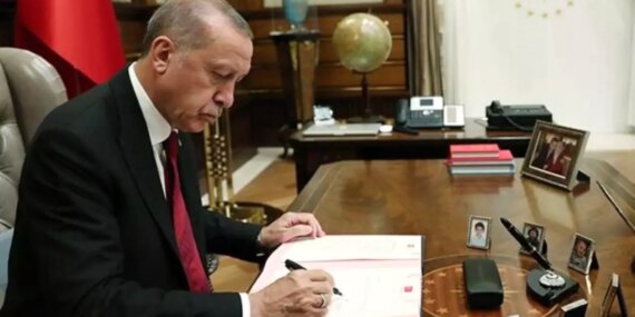 erdogan-imzaladi-2020-yilinda-16-bin-kontratli-sihhat-calisani-alinacak-tx4BmQOM.jpg