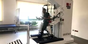 felcli-hastalarin-umudu-yurume-robotu-bursa-kent-hastanesinde-nYUXQULM.jpg