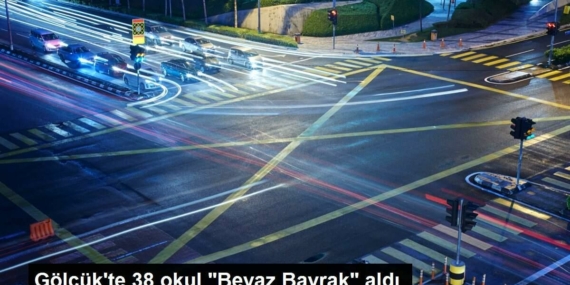 golcukte-38-okul-beyaz-bayrak-aldi-Gy7lD2z2.jpg
