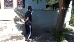 iki-bobregi-iflas-eden-muzisyen-nakil-bekliyor-dCKOEVNR.jpg