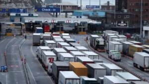 ingiliz-hukumetinin-anlasmasiz-brexit-senaryosu-yukselen-besin-fiyatlari-sokaklarda-protestolar-BBTd8i18.jpg
