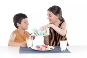 kaliteli-proteinin-sirri-her-gun-iki-bardak-sut-NmWWSgCA.jpg
