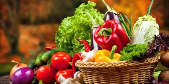kirmizi-besinler-a-ve-c-vitamini-yesiller-potasyum-zengini-MbxwDazn.jpg