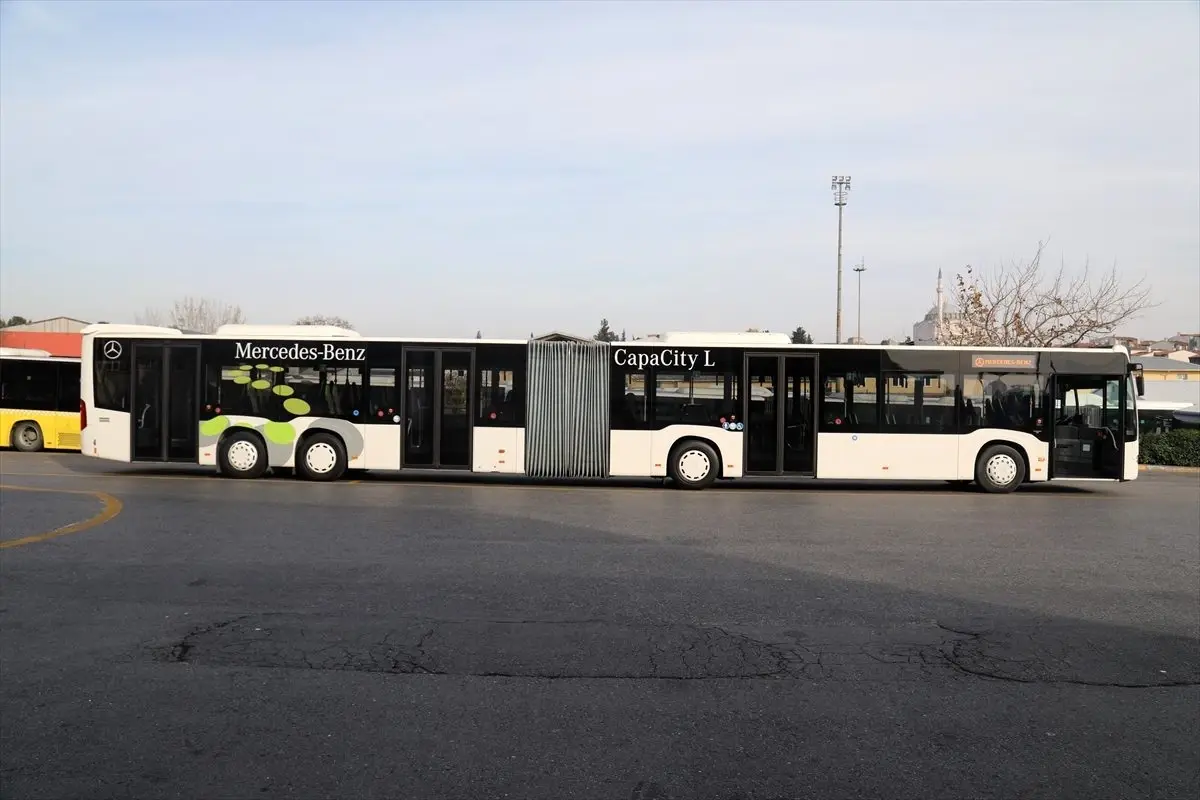 metrobus-cizgisinde-calisacak-yeni-aracin-testine-baslandi-XHu4MSbl.jpg