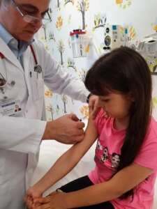 prof-dr-selami-suleymanoglu-cocuklara-grip-asisi-yaptirin-MO4s5H8P.jpg