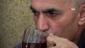 sicak-cay-icmek-yemek-borusu-kanserine-yol-aciyor-RQ4iW5rH.jpg