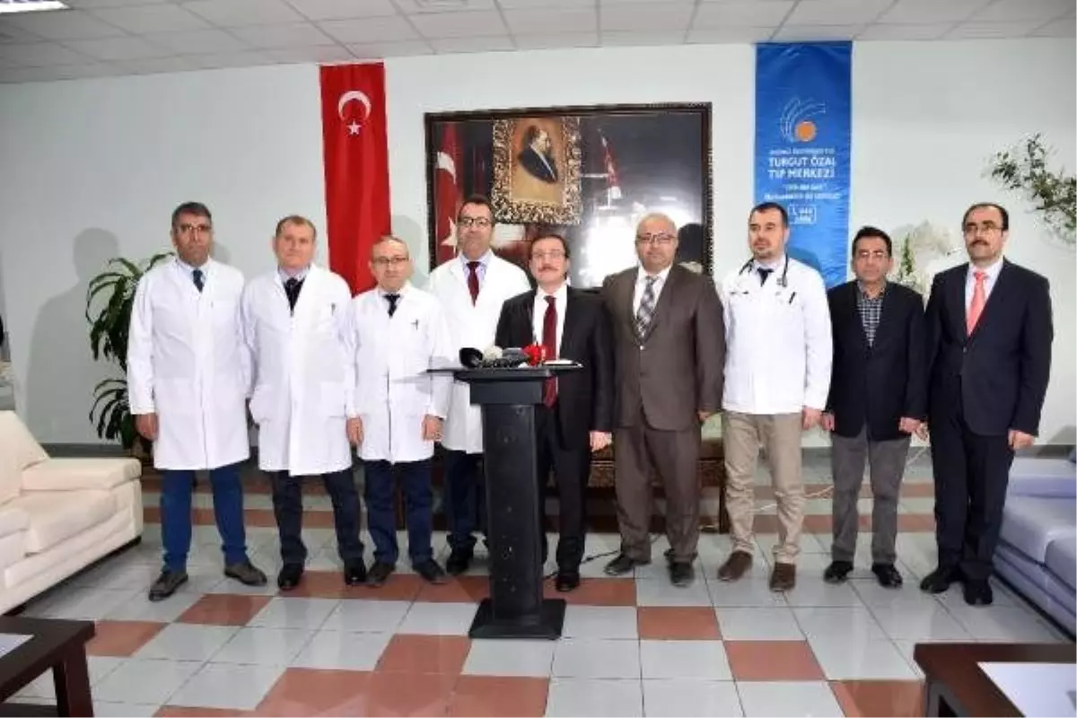 turgut-ozal-tip-merkezinde-202nci-kok-hucre-nakli-yapildi-FG1wtZx4.jpg