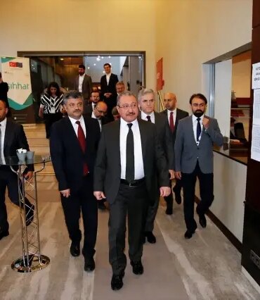 turkiyede-sureksiz-mudafaa-altindaki-58-milyon-kisi-asilandi-haberimizin-basligi-turkiyede-7z7VXd1C.jpg